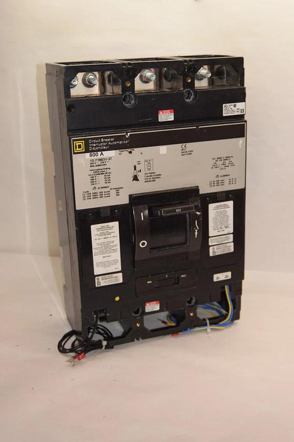 Used SQUARE D CIRCUIT BREAKER 800A 800 Amp A 12-718031-37 3P 3 pole MHL368001291