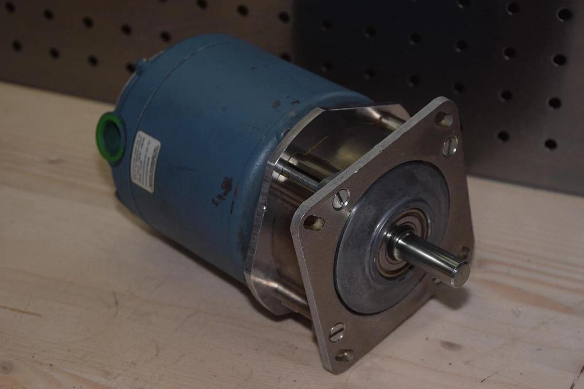 SUPERIOR ELECTRIC SLO-SYN SS150-BG4 SS150BG4 120V NEW NOS