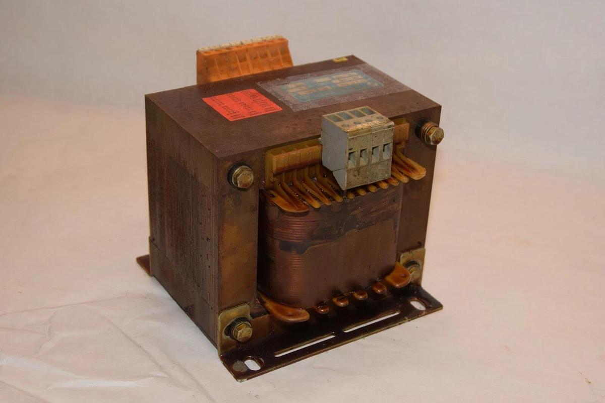 Used STEUERTRANSFORMATOR VDE 0550 54-YU 579 T40/B 50/60Hz 110/220V Transformer 3240va