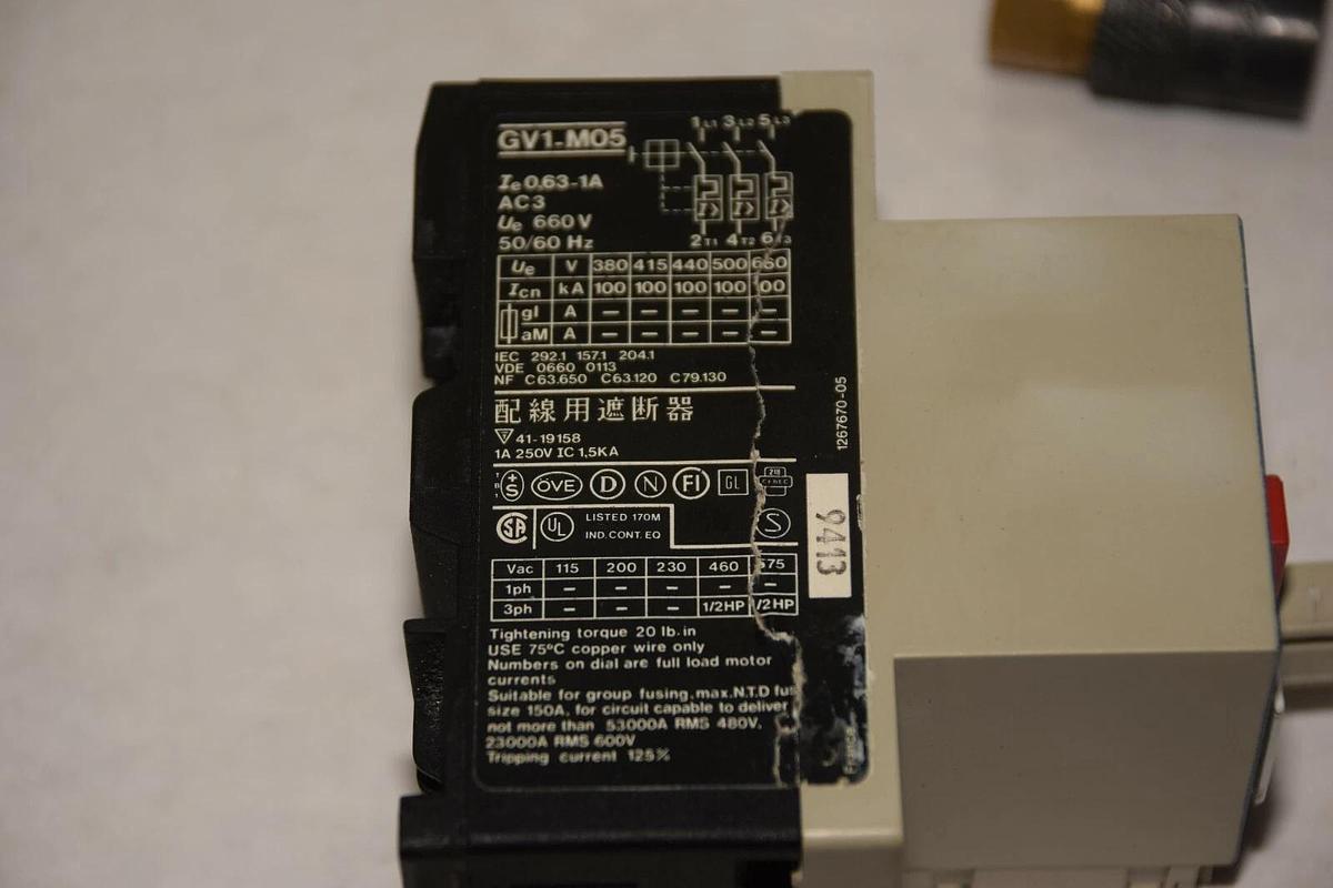 Used Telemecanique GV1-M05 W/GV1-A01 0,63-1A 660V 50/60Hz Manual Motor Starter