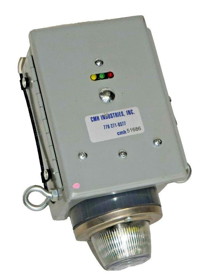 Used CMH INDUSTRIES INC 770-271-0377 7702710377 4 Pin Male Pull Box