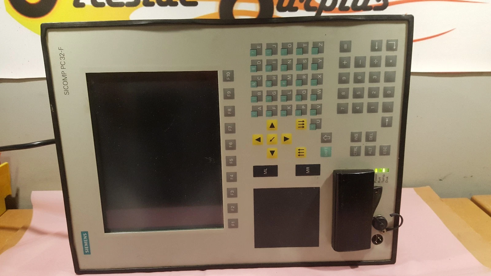 Used Siemens SICOMP PC 32-F Interface Panel 6AP1160 PC32-F