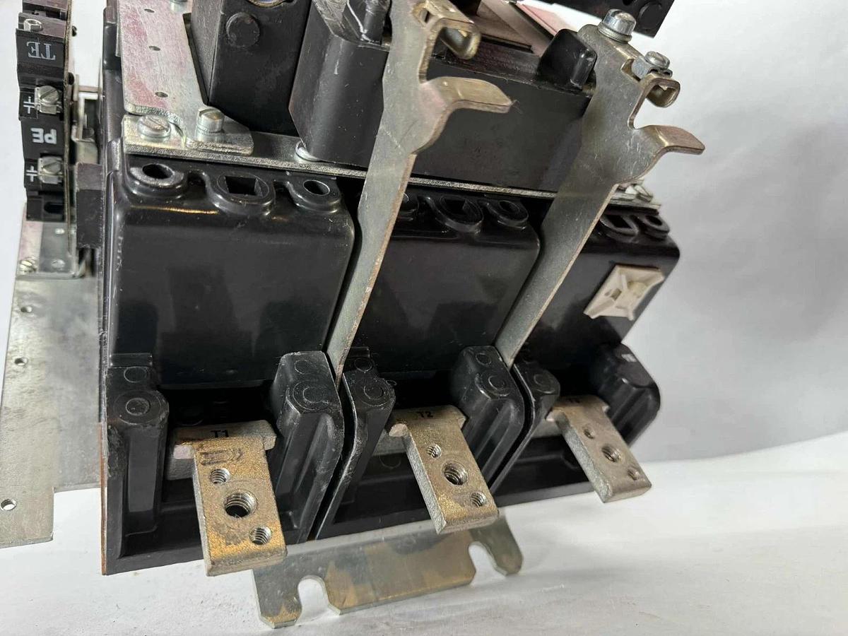 Used GE GENERAL ELECTRIC Contactor Size Sz 5 CR305G0**ABJB 460-480v coil