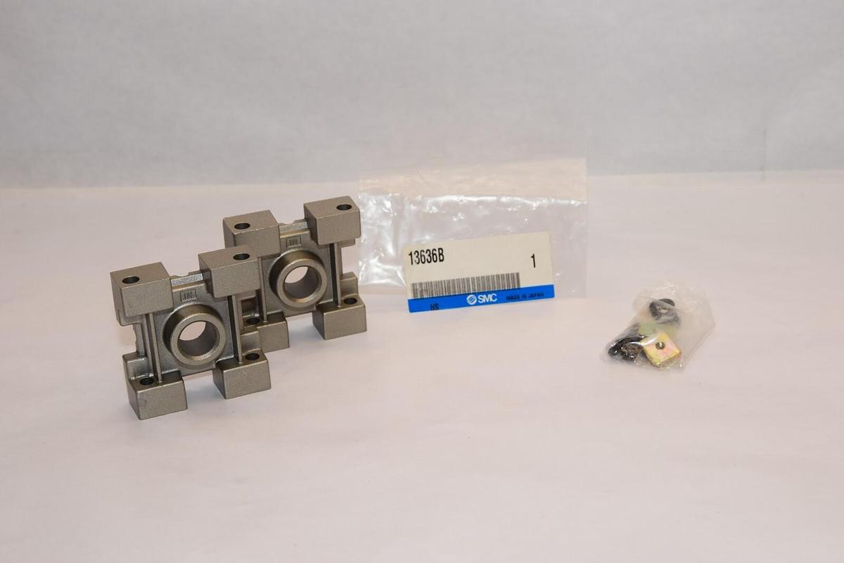 (NEW) SMC 13636B End Plate Assembly