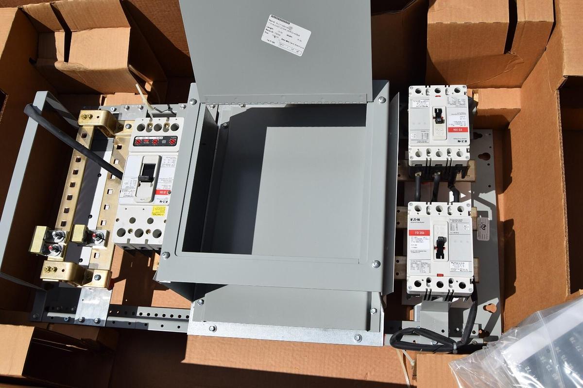 EATON Cutler-Hammer Power-R-Line C Panelboard Assy for PRL4b 415/240v 3ph 4w NEW