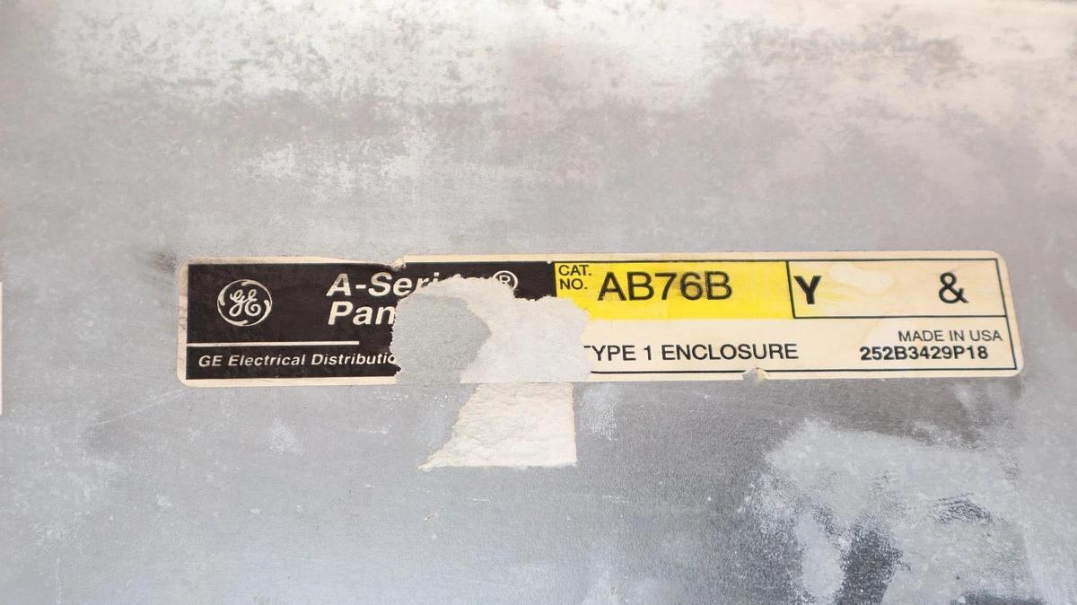 Used General Electric GE ASeries 400A Panelboard Panel AQF3424JBX 208y/120v 3ph 4w 42
