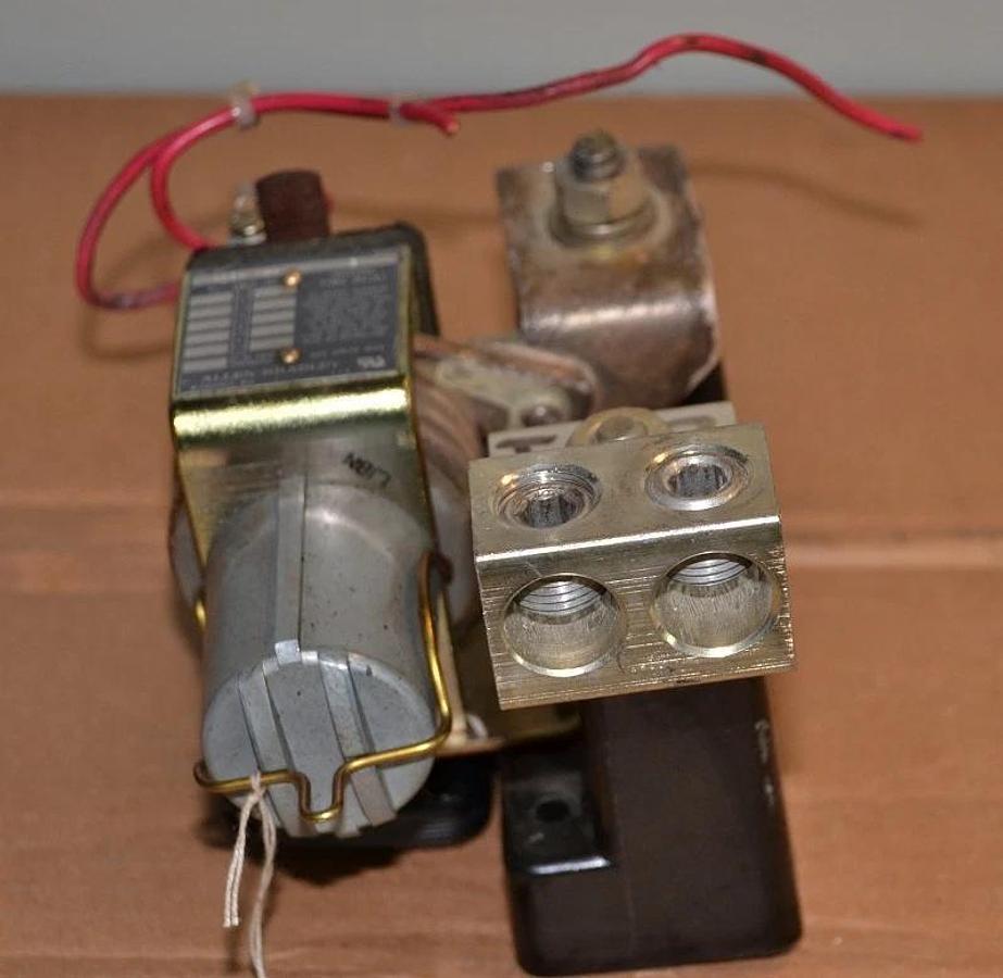 Used ALLEN BRADLEY INVERSE TIME RELAY 810-NX48 810 NX48 810NX48 600V 600 V