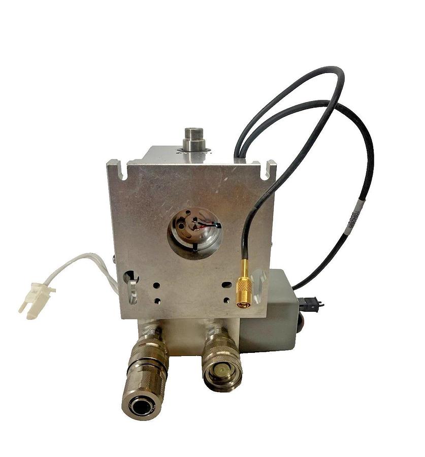 Used SIEMENS UV Medical LAB Light Source (240) 10944648 (240) 10945159 10944648
