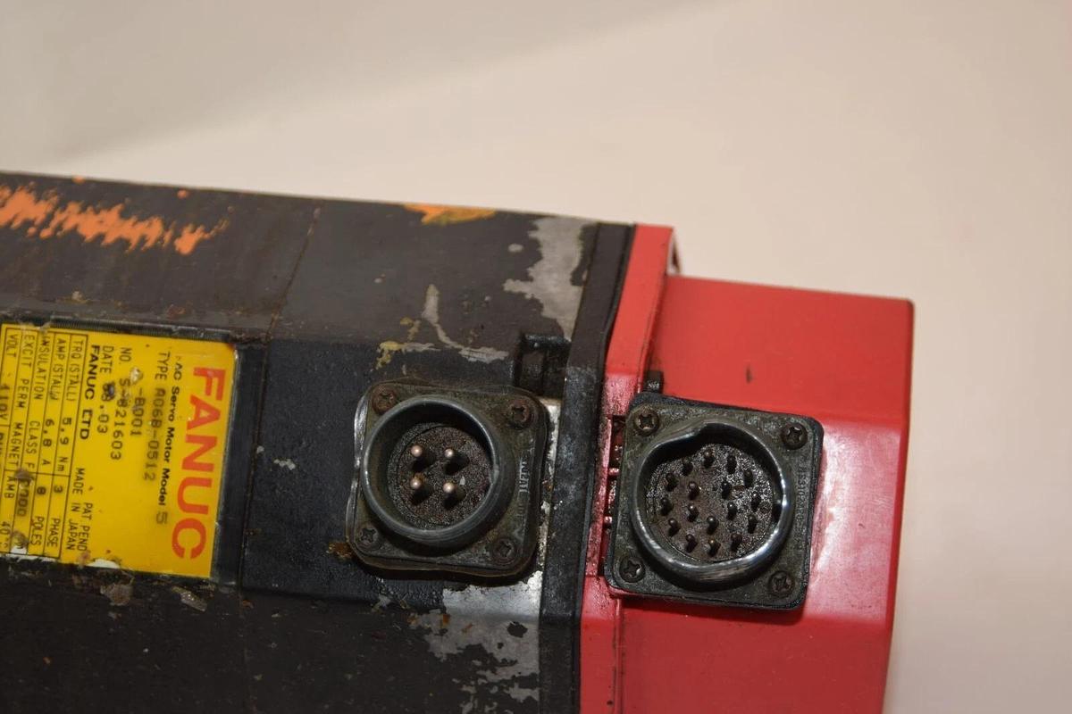 Used FANUC A06B-0512-B001 3Phase Model 5 8 Pole 6.8A 410V AC Servo Motor