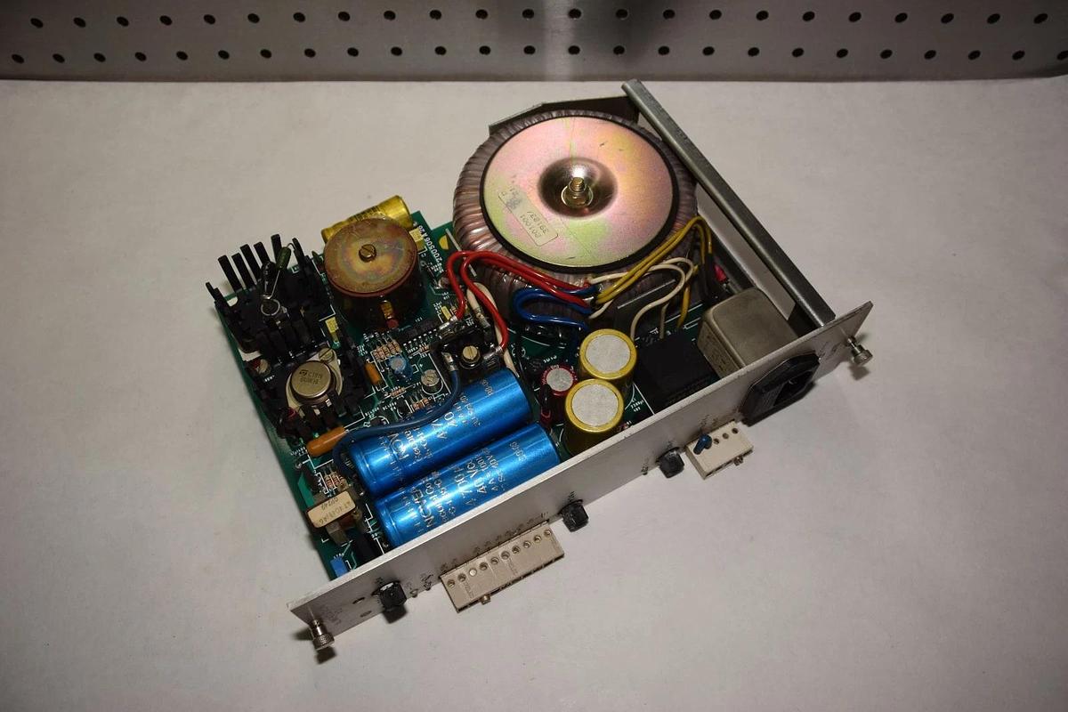 Used Num Alimentation V2  Power Supply  201001 D  220V