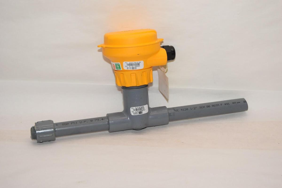 Used GF SIGNET 32551P012-S6 Magmeter Flow Sensor MCPV8T005F 1-1/4"- 1/2" Tee Fitting