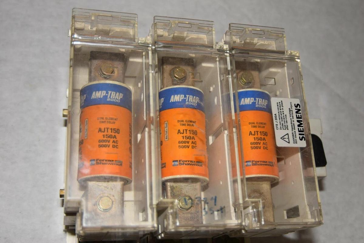 Used SIEMENS CFS364J 200A 50/60Hz 100HP Fusible Disconnect Switch