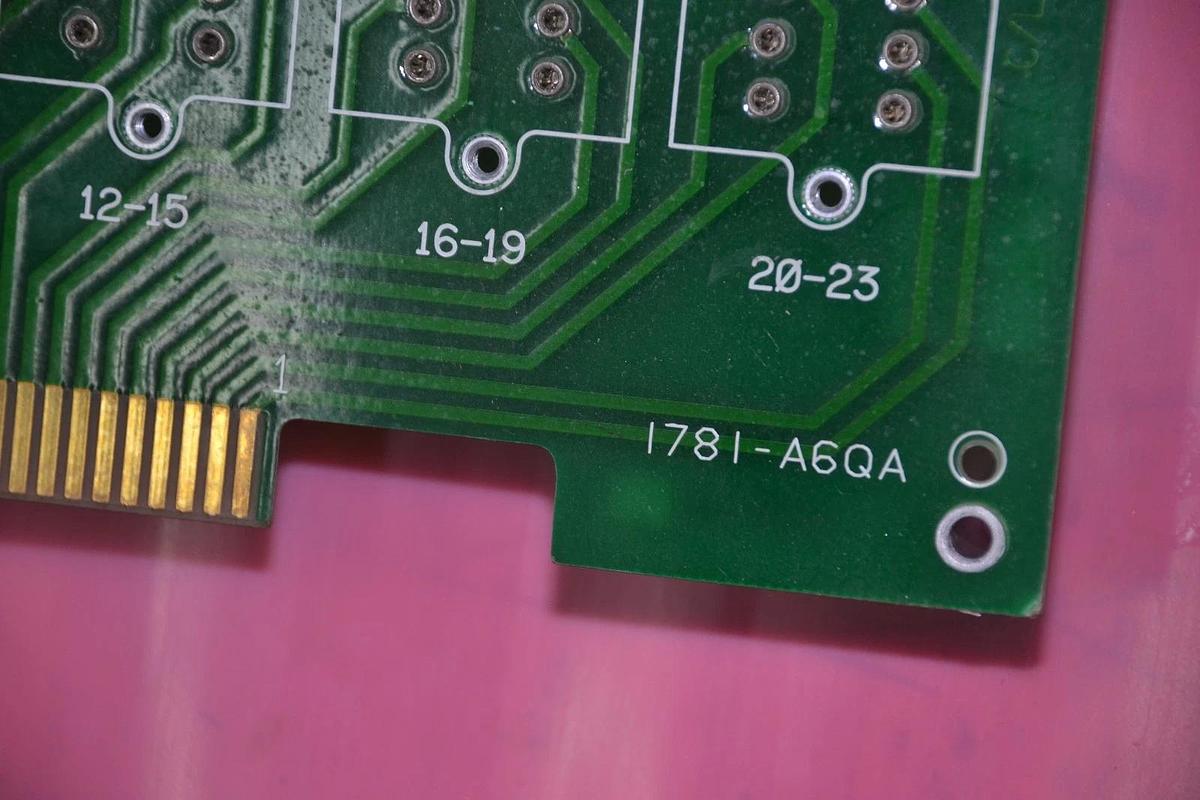 Used Allen Bradley 960742 DB-24 57-234C Manifold Card I/O Input Output 24-Channel