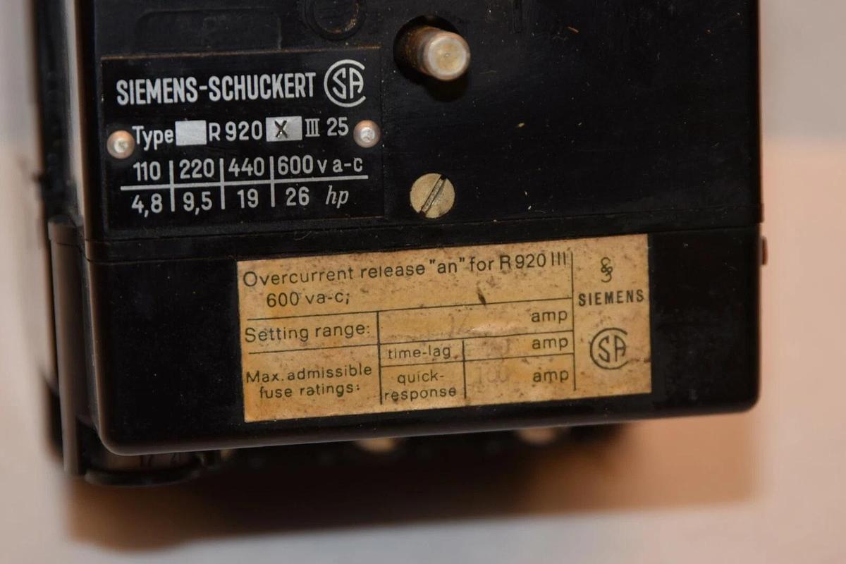 (NEW) SIEMENS Vintage R920III R20XIII25 600Vac Overload Relay