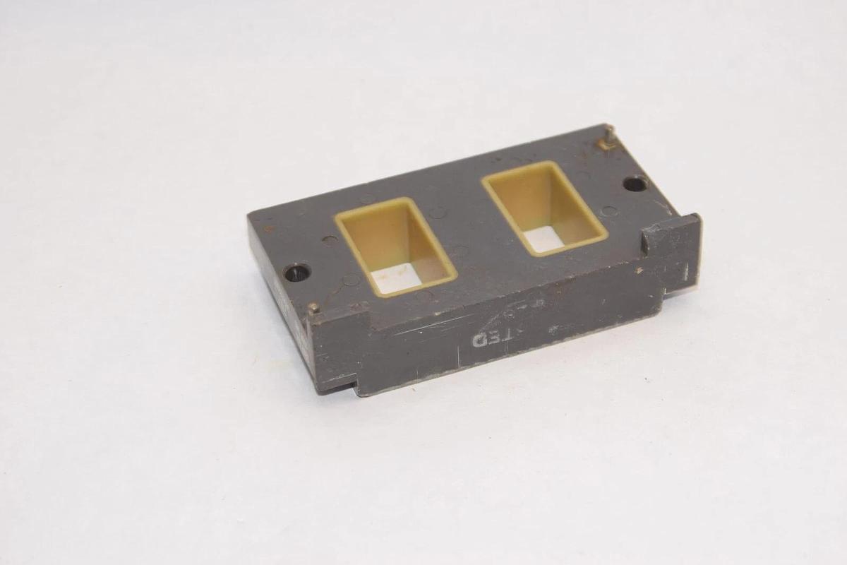 Used WESTINGHOUSE 505C633G05 550/600V 50/60c Coil *Chip*