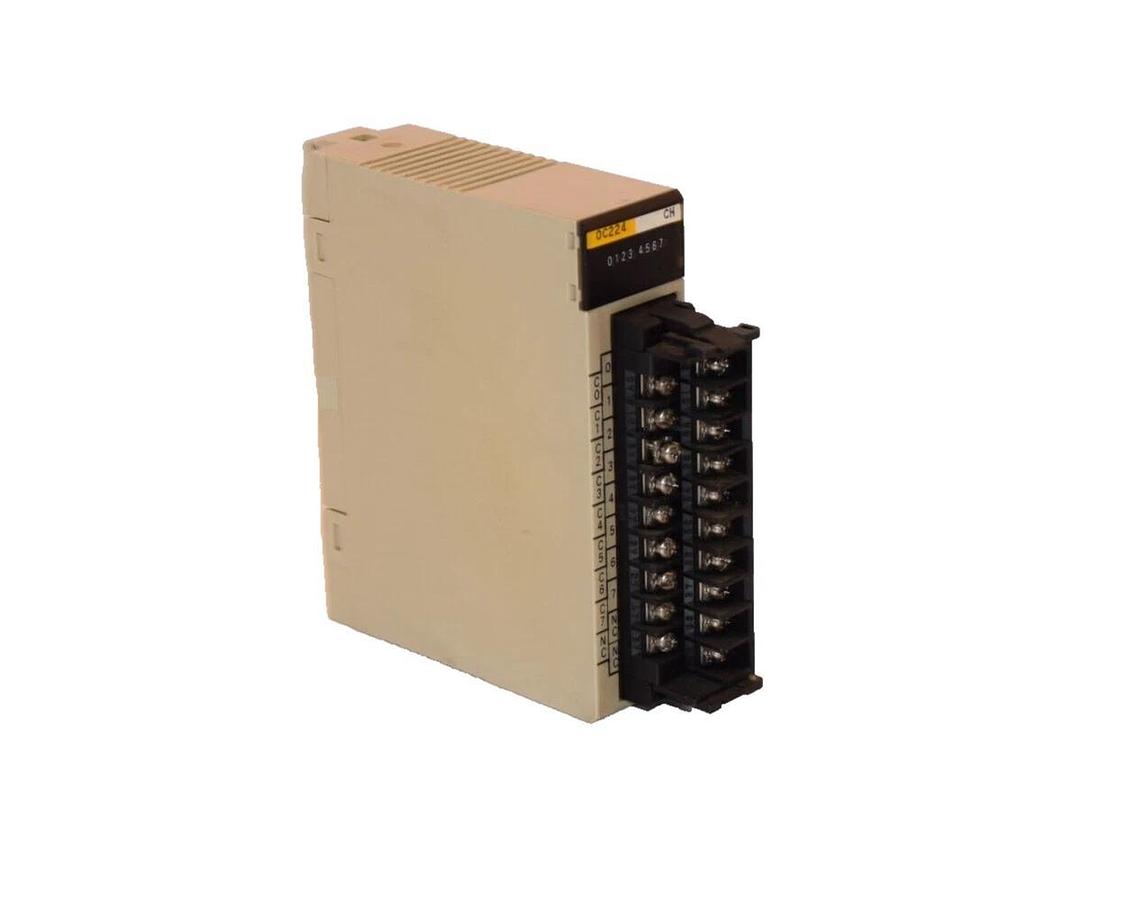 Used OMRON C200H-0C224 C200H0C224 250Vac 24Vdc , 2A/Point Output Unit Module