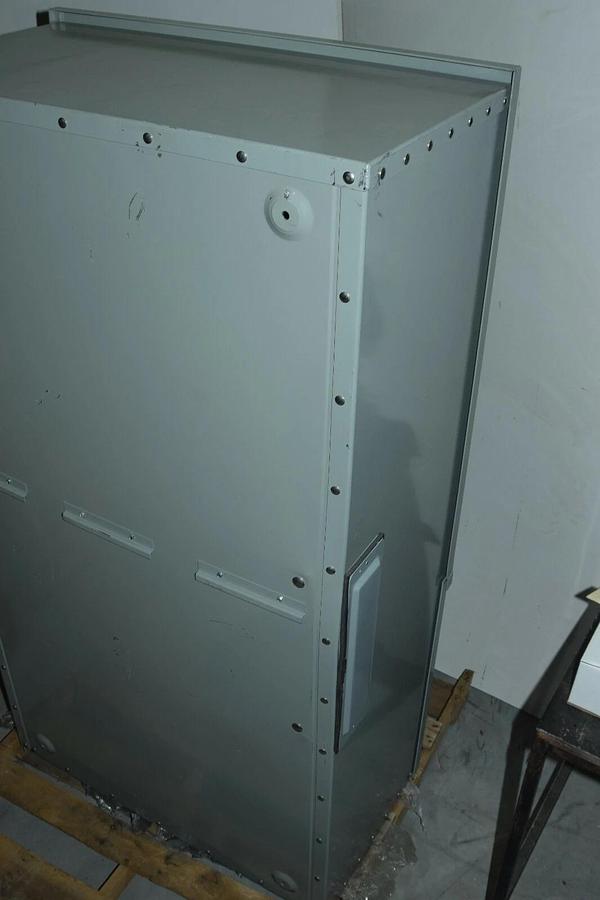 Cutler-Hammer 3BPS1600RB Bolted Pressure Contact Switch 1600A 3PH 1600 Amp 240V