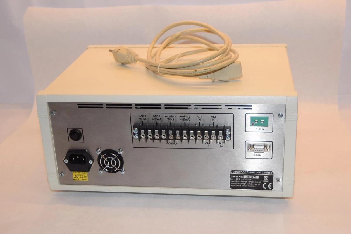 Used CAMBRIDGE RAPIDOX-3100 / RAPIDOX3100 Gas Analyzer Bench Top 90-260vac 50/60Hz