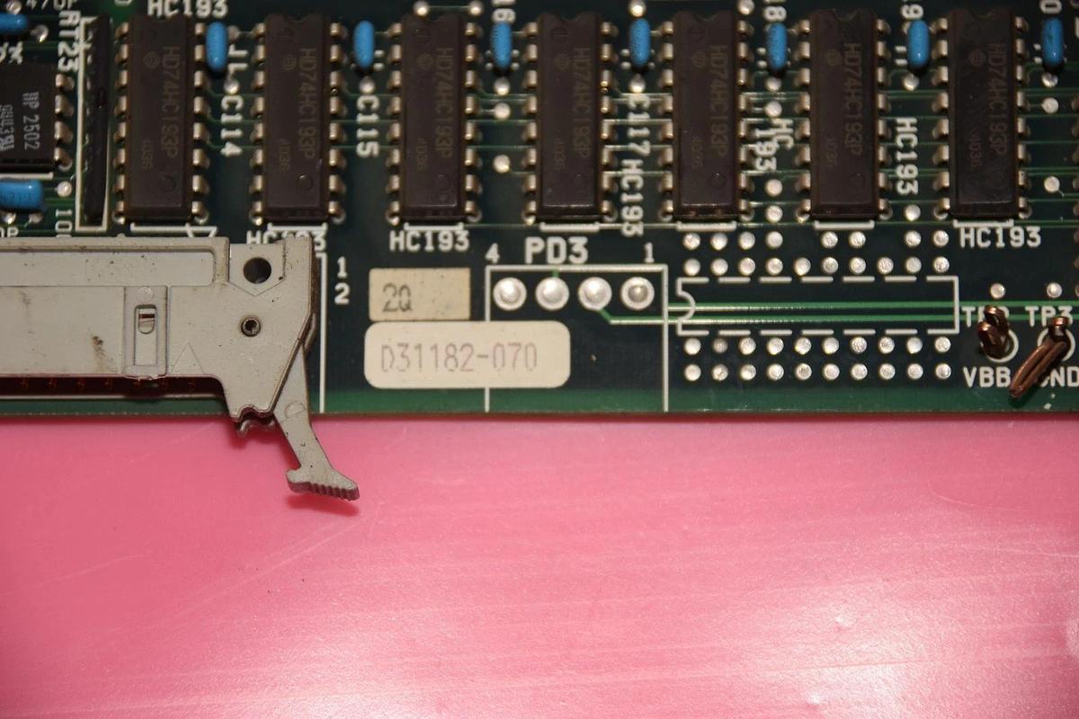 Used HITACHI BW026-A2 N-A/2 CNTIF(BB) 68E2.122230 D31182-070 CIRCUIT BOARD