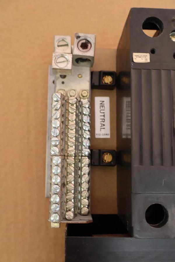 Used General Electric GE 225Amp 3Ph Main Lug Panelboard Back Plate Panel Interior