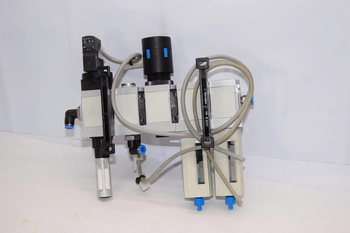 Used FESTO MS4-FRM-1/4-AD7 , MS4-LR-1/4-D6-AS , MS4-EE-1/4-10V24-S Filter Regulator