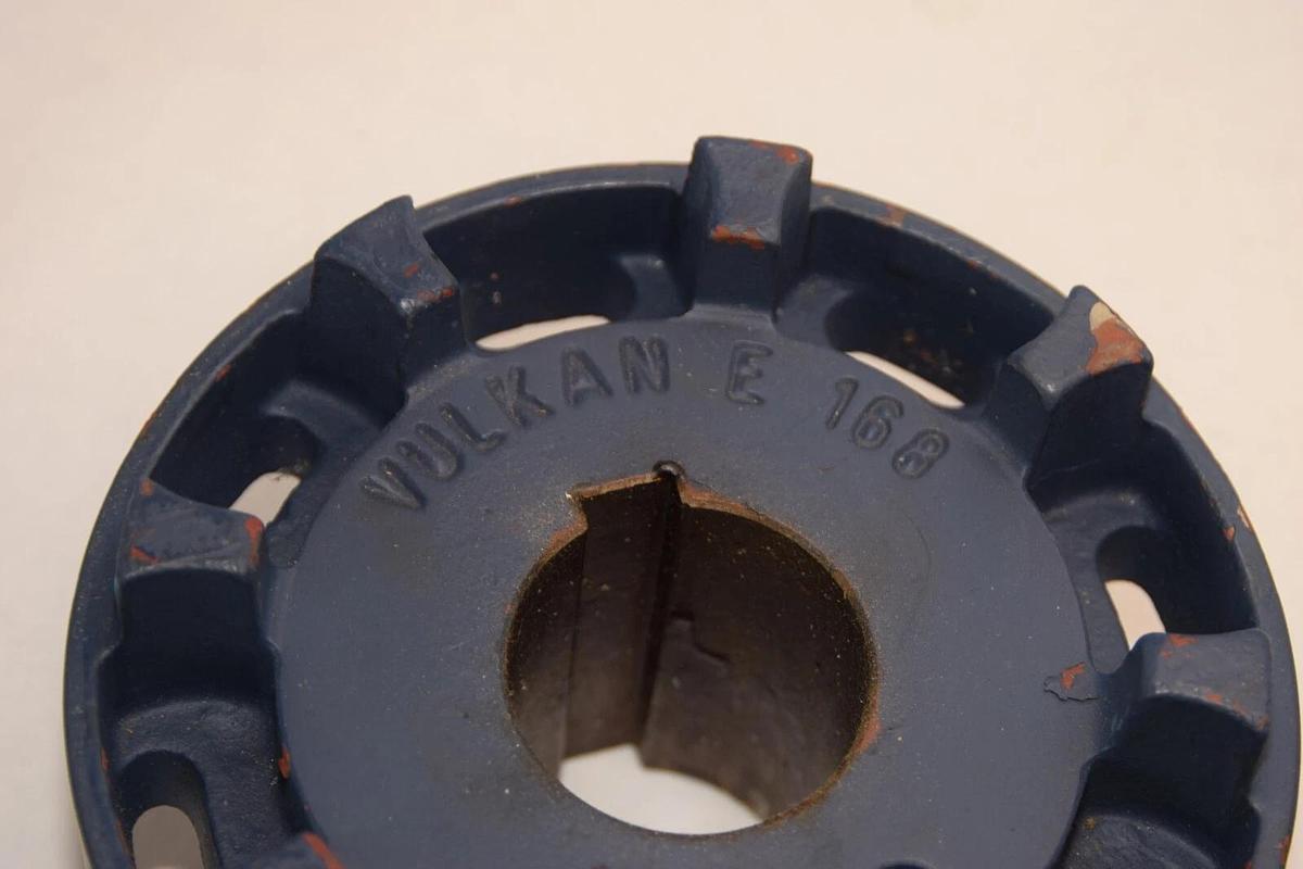 Used NEW VULKAN IR 39593322 GE168 PB85 392D 1G0168E50 2-1/8" 1-31/32" Flex Coupling