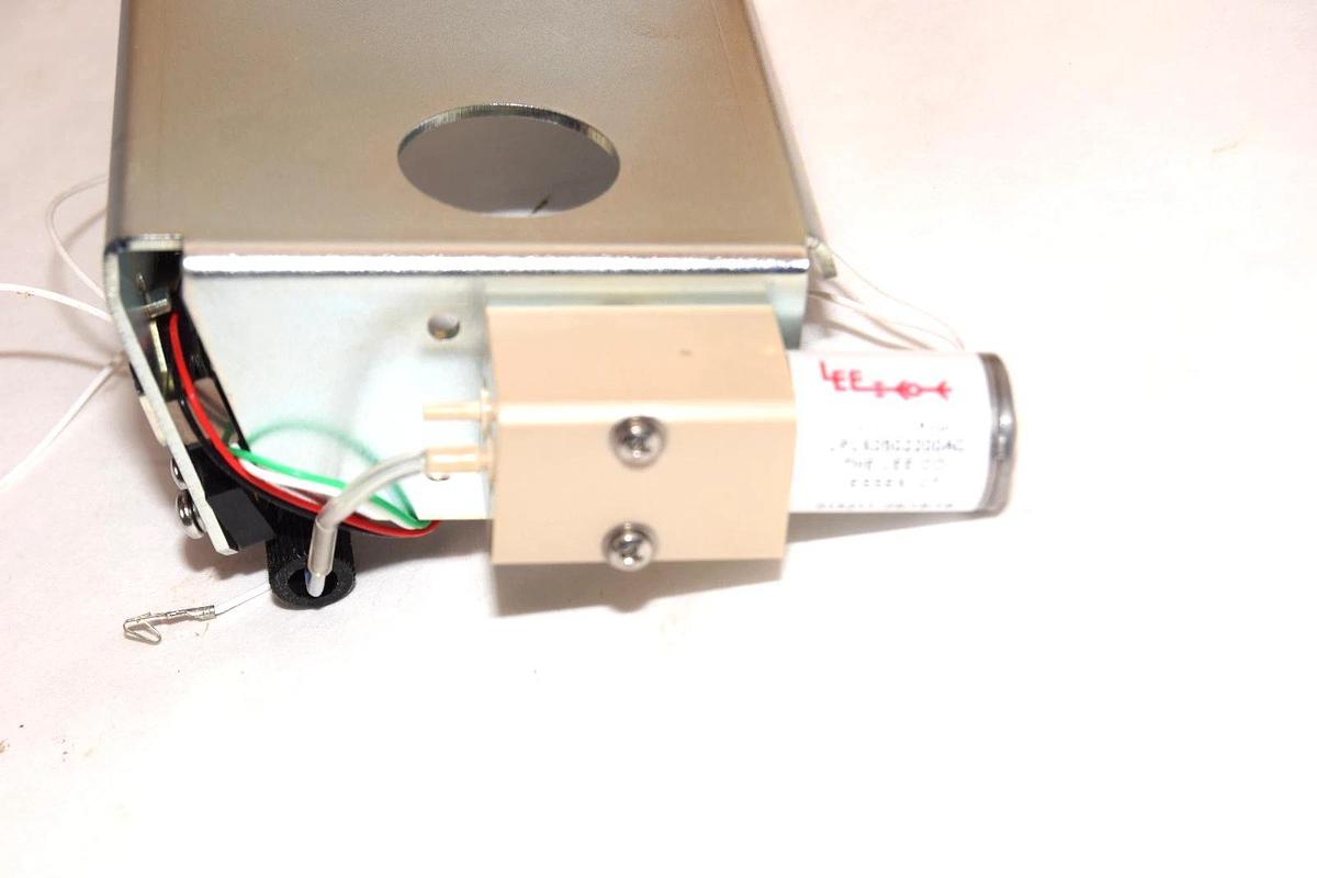 Siemens 10455121 Sensor / Pump Assembly for PFA Analyzer LEE LPLX0502200AC (New)