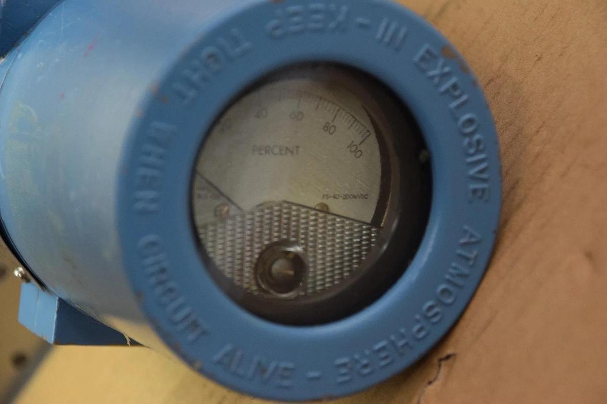 ROSEMOUNT 0444TJ1U1C2NA 0 TO 300 DEG. CELSIUS TYPE J TEMP. TRANSMITTER NEW