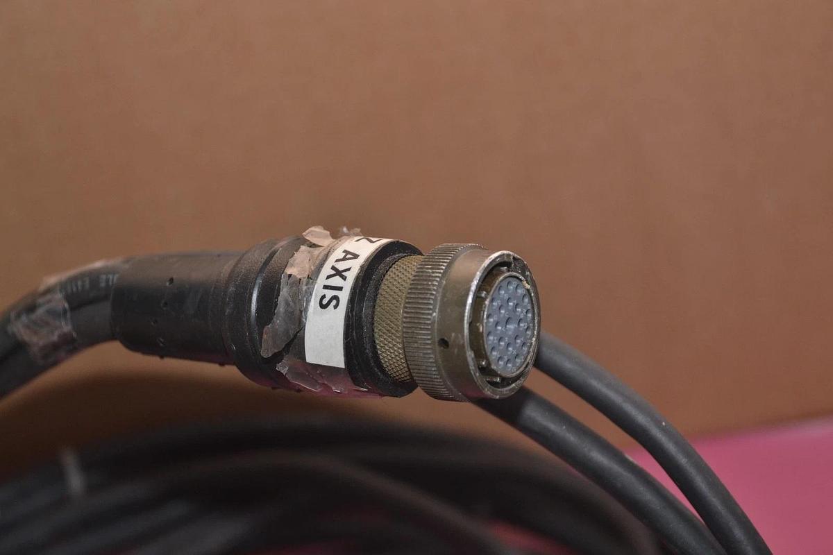 Used THOMSON CABLE 21209B-30 21209B 30 21209B30 REV C2