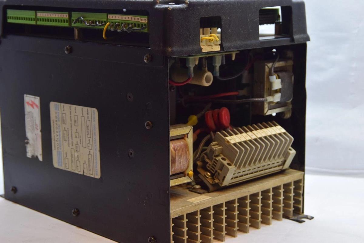 Used THOR TECHNOLOGY 7402-003 Rev A 3HP 480V 3PH 7000 Series AC Vector Controller