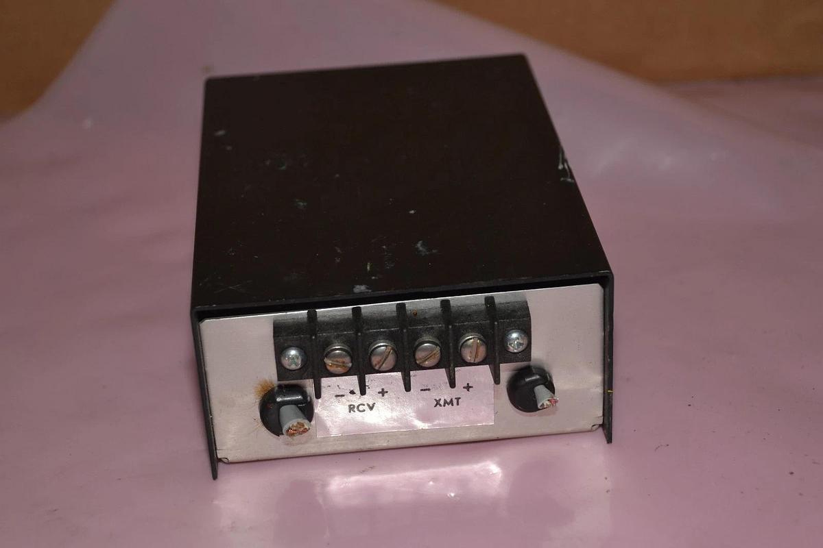 Used APPLIED MICRO TECHNOLOGY CURRENT LOOP ADAPTER CLA-20 CLA 20 CLA20