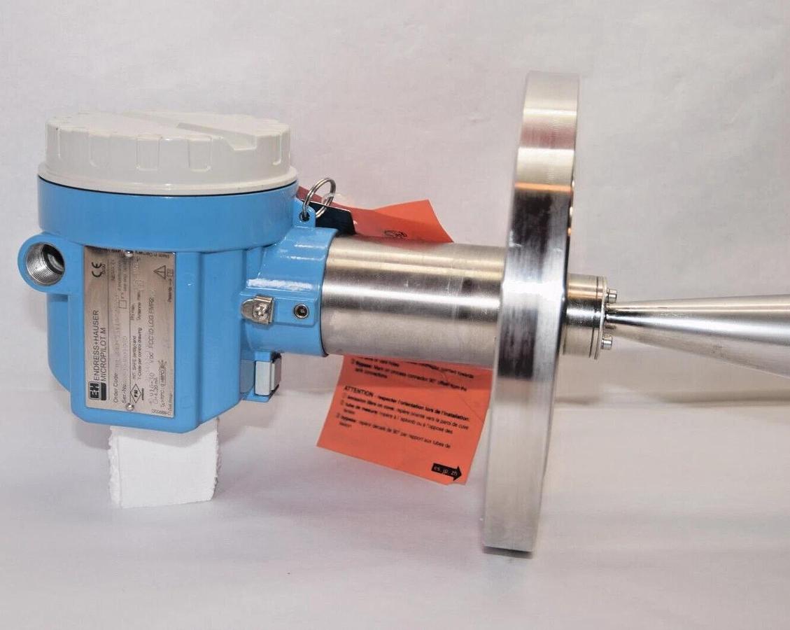 ENDRESS + HAUSER Level Radar Micropilot FMR240 FMR240-S5V1APJBA4Y 4" (NEW)