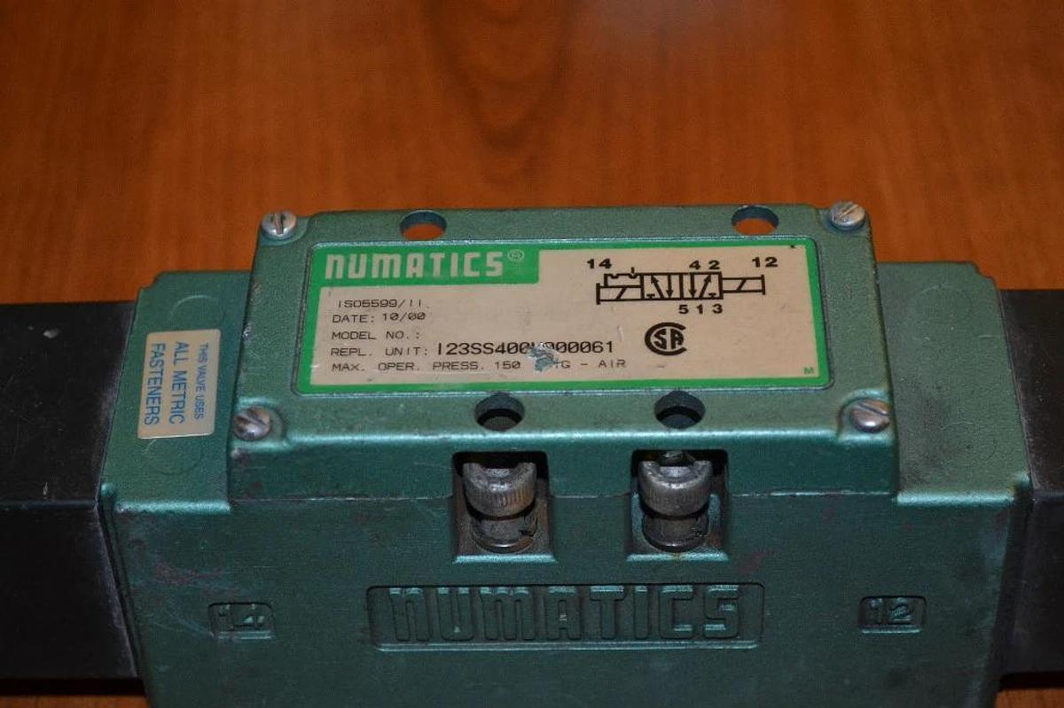 Used NUMATICS VALVE 123SS400M000061 150psi