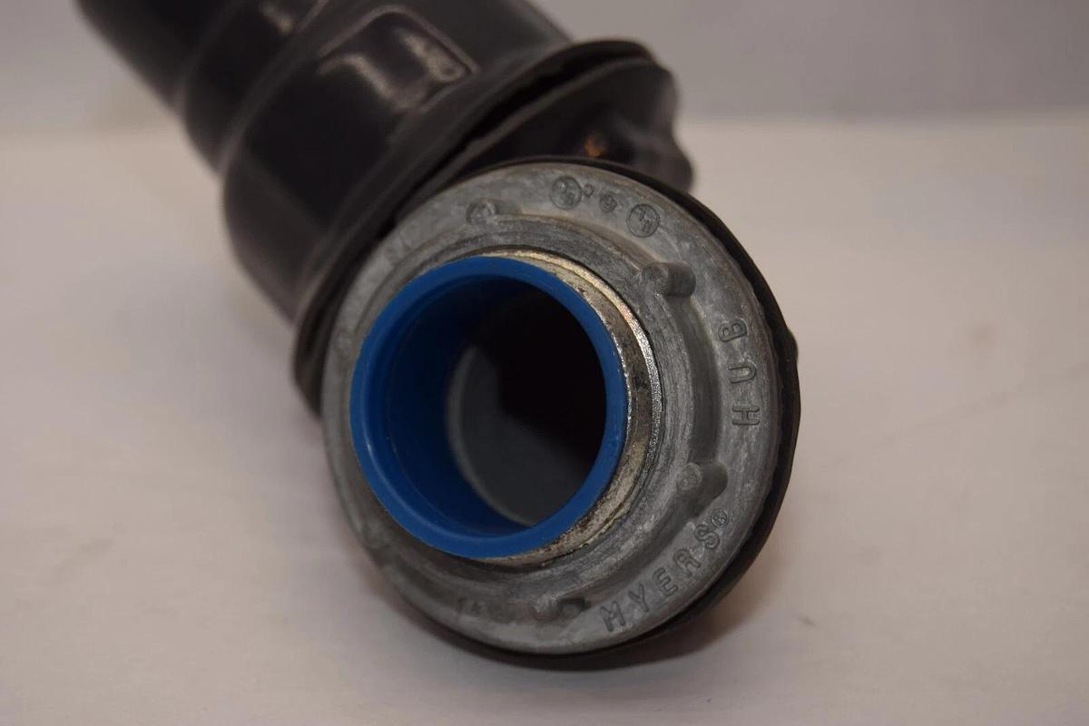 MYERS 1" Hub 90° PVC Coated Conduit Connector Fitting 90 Degree (NEW)