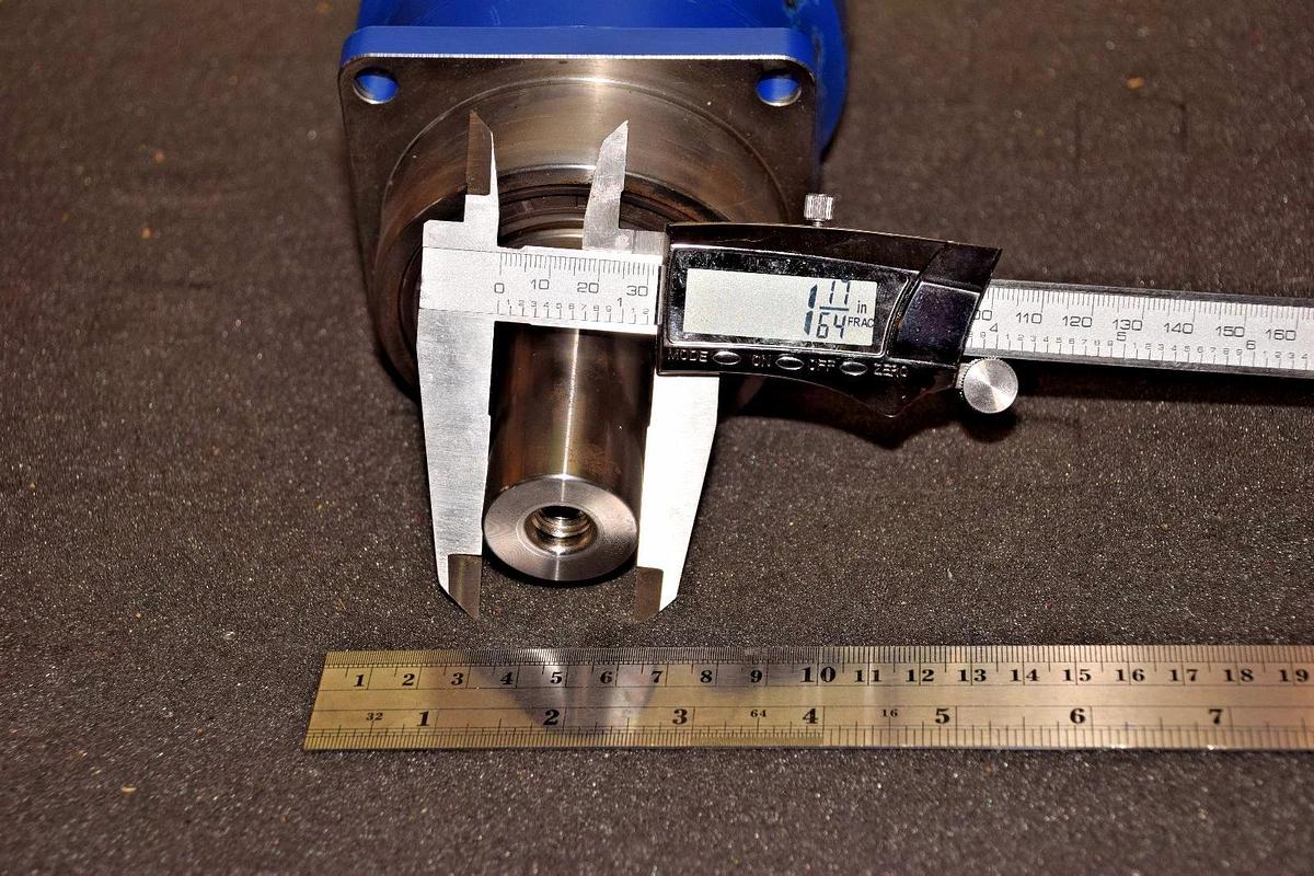 Wittenstein Gearhead SP 100S-MF2-35 -1E1-2S DMF: 34/14 100S-MF2-35 -1E1-2S