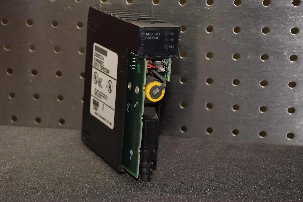 Used GE FANUC IC693ADC311H ALPHANUMERIC DISPLAY COPROCESSOR