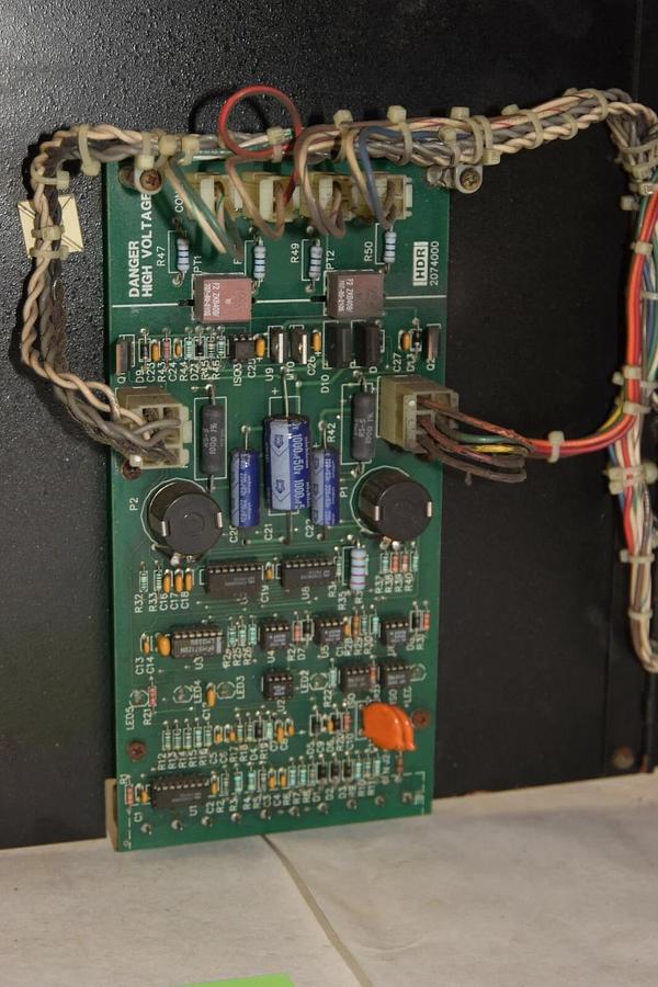 Used HDR / AMETEK  ZF2-240-225 240VAC 3PH 60Hz 225A 4-20MADC 500Ω Power Cont. Drive