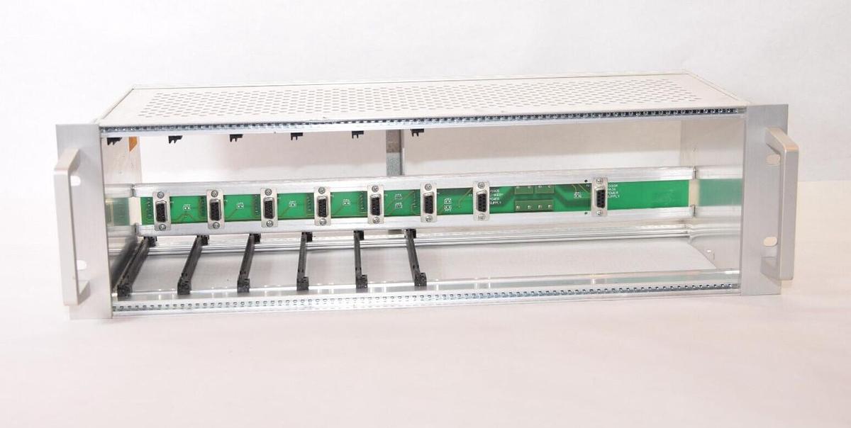 Used FOXCOM ITE 1999 7000M/S 3035002 D1 BackPane Chassis Bracket Rack