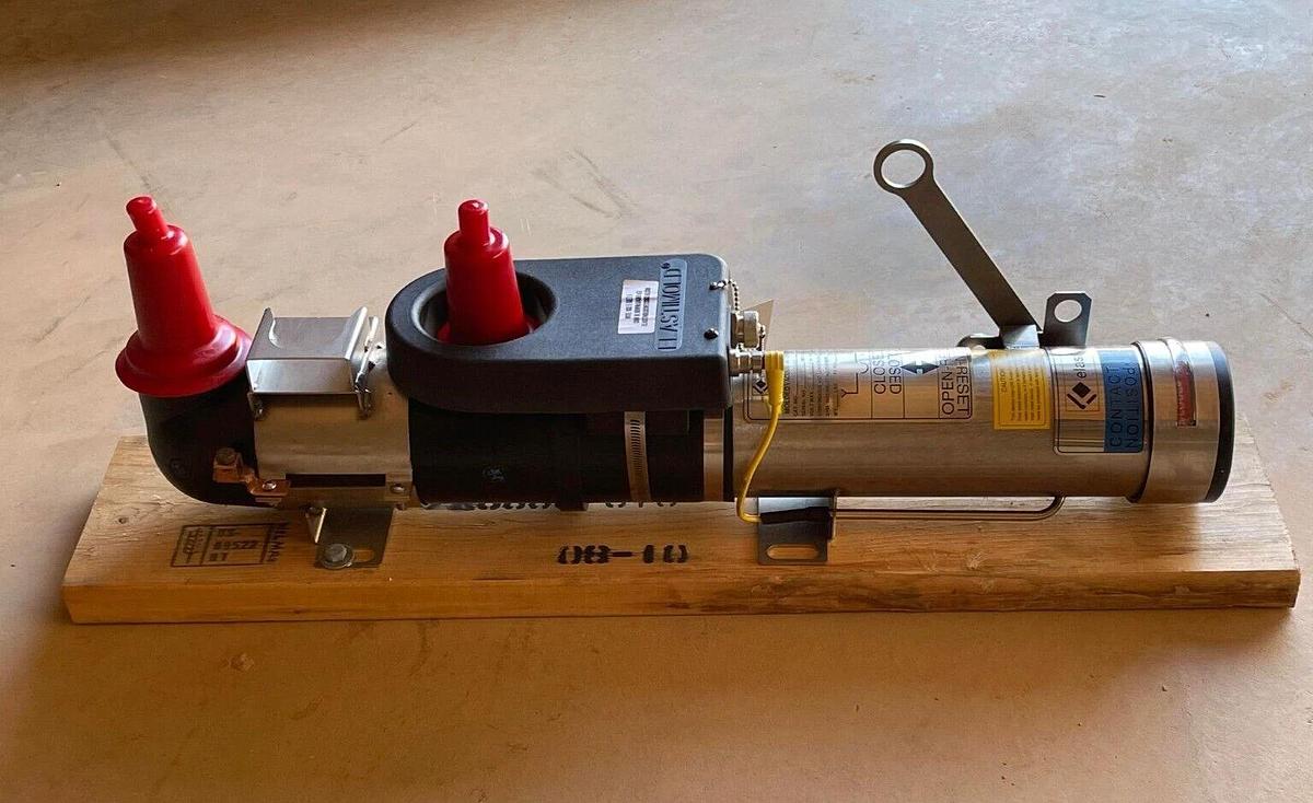 Elastimold Molded Vacuum Interrupter MVI1-21-15-66-PS MVI1211566PS *NEW*