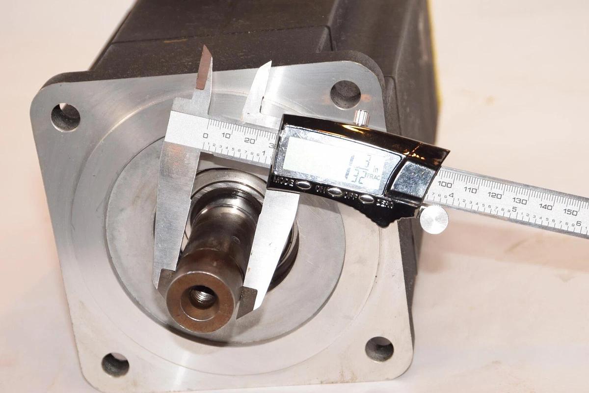 Used Baldor ABB Brushless AC Servo motor BSM100N-2250AA, W1206058447, 2.54KW