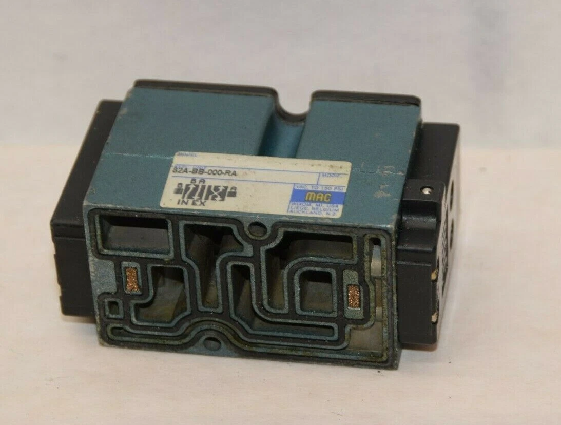 Used MAC VALVES 82A-BB-000-RA 15psi Remote Air Valve
