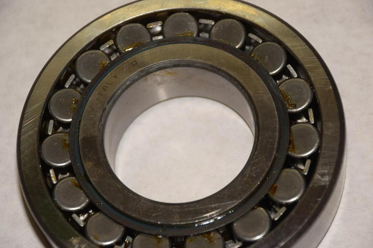 CBF 21311 HL 21311HL SPHERICAL SELF ALIGNING BEARING NEW