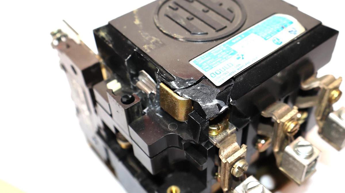 Used Gould A103D Size 2 Contactor With F10N0CL Auxiliary Contact *Chipped*