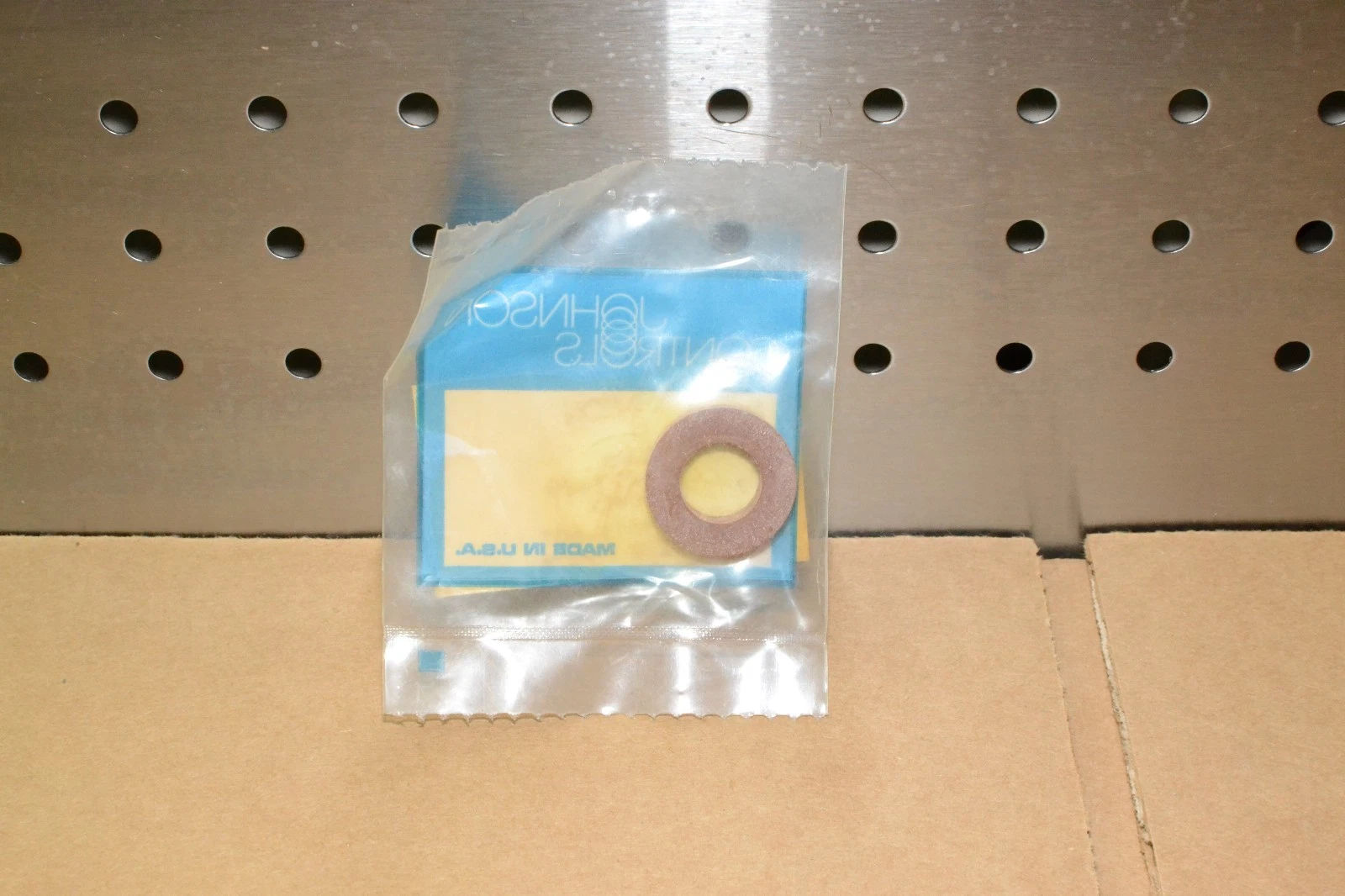 Johnson Controls Replacement Disc 7902 17-123-29 for 3/4" Seat V3011-601