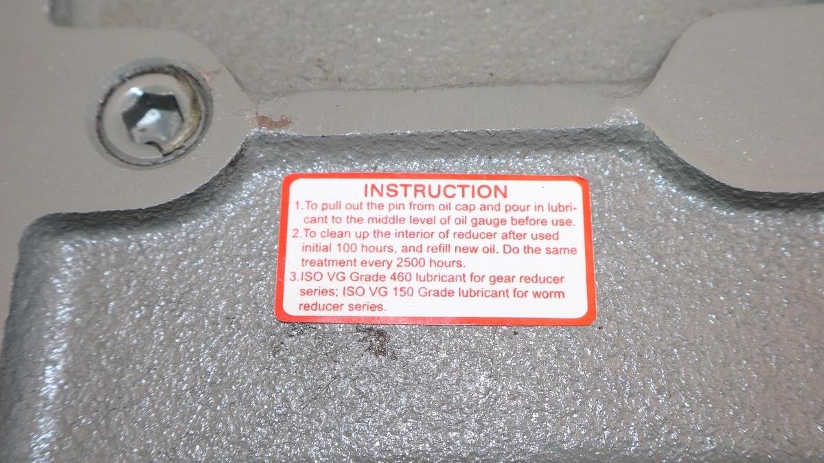 LIMING SPEED REDUCER Gear Box EM100-L Ratio 1/60 M221B03062-29 (New)