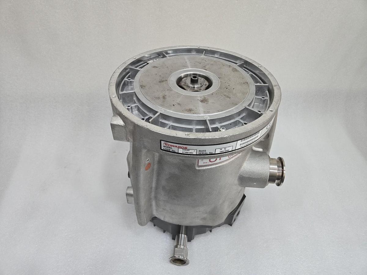 Used Mitsubishi Scroll High Vacuum pump VP-SW-B310 Scroll High VPSWB310  VP-SW-B 310