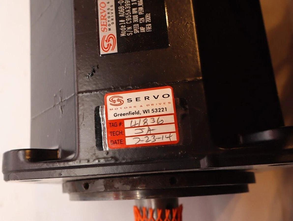 GE FANUC A06B-0143-B075 #7008 3000rpm 3PH 2.8kW AC Servo Motor REFURB