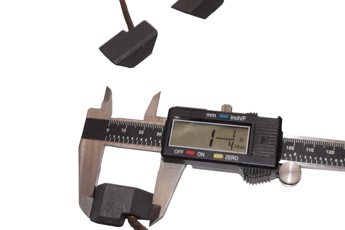 135 Carbon Motor Brush Brushes 1-1/4" x 1/2" x 3/4"  (Lot of 3 - New)