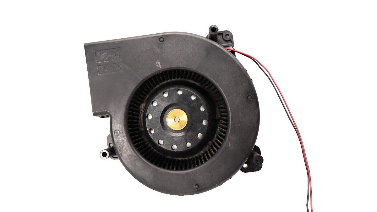 Used SANYO DENKI 109BG24HA1 24Vdc 0.62A SanAceB160 Fan