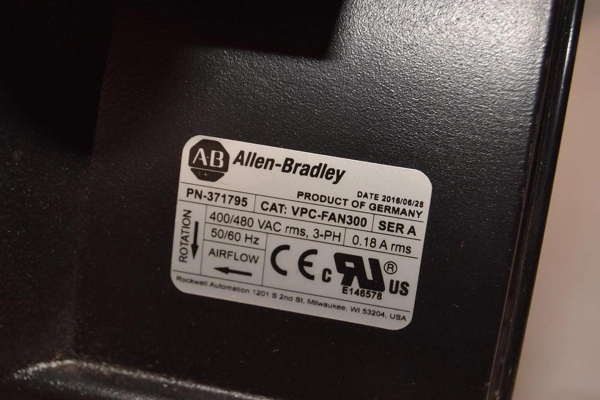 Allen Bradley Kinetix Fan Kit 371795 VPC-FAN300 400/480v 3ph .18 rms (NEW)